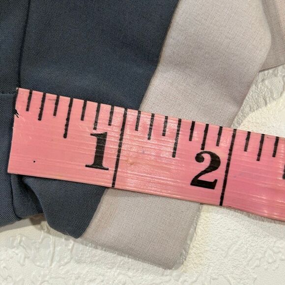 Victoria sercet Gray Colorblock Athletic Running Shorts Women’s Medium - Picture 5 of 8